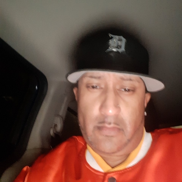 Meet your Posher, Rishi - Picture 3 of 6